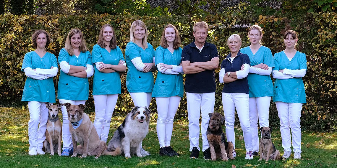 Tierarztpraxis Hambergen Dr. Ahlert Büttelmann Team